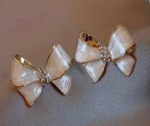 white bow